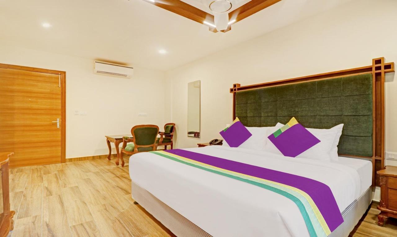 فندق Treebo Premium Vahada 7 Minutes Drive From Ambalapuzha Sree Krishna Swamy Temple Alappuzha المظهر الخارجي الصورة